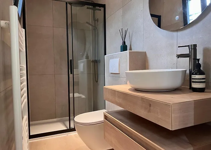 بيت للعطل Taiga Tiny House